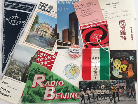 3-Türkçe Yayın yapan Radyoların Yayın Çizelgeleri ve Broşürleri