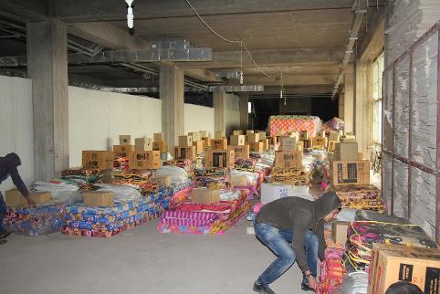 Erbil'de Toplanan Yardımların Bir Kısmı
